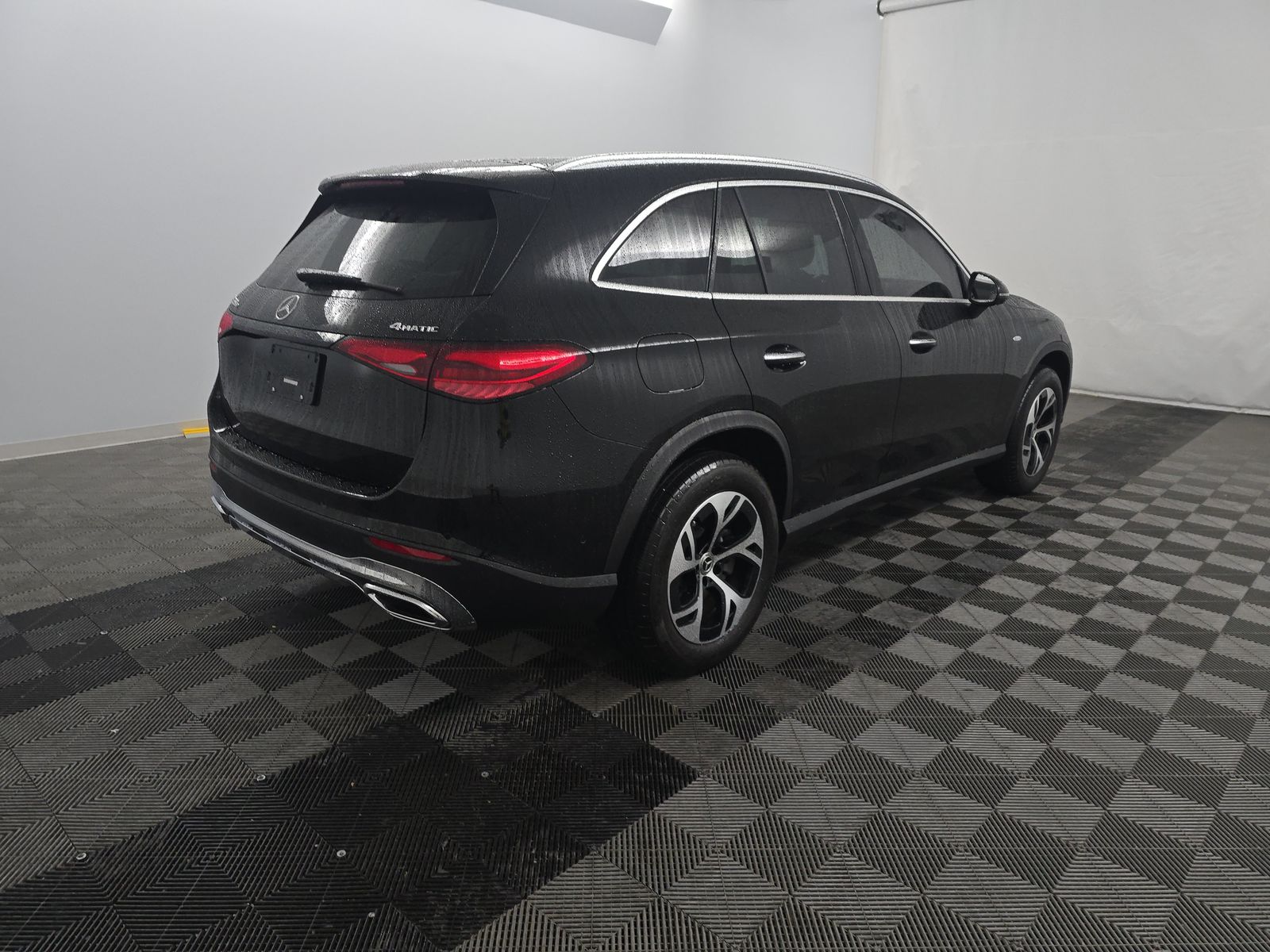 MERCEDES-BENZ GLC - 5