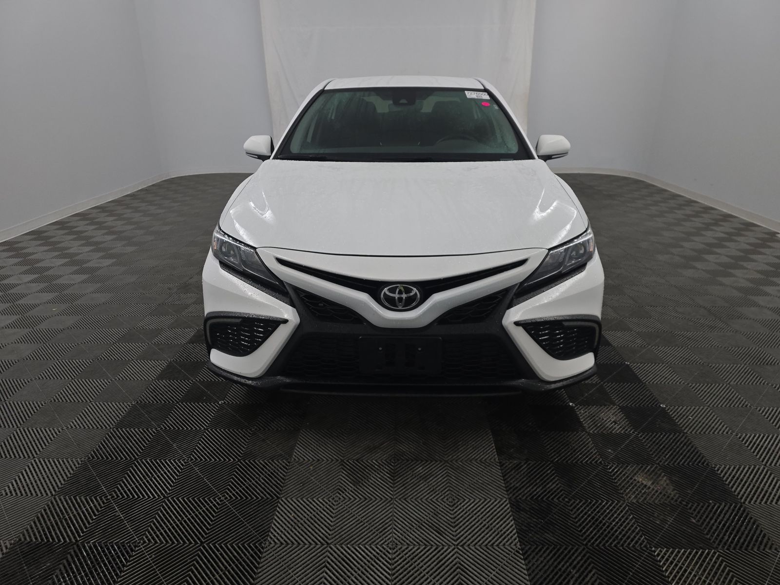 2024 Toyota Camry SE FWD