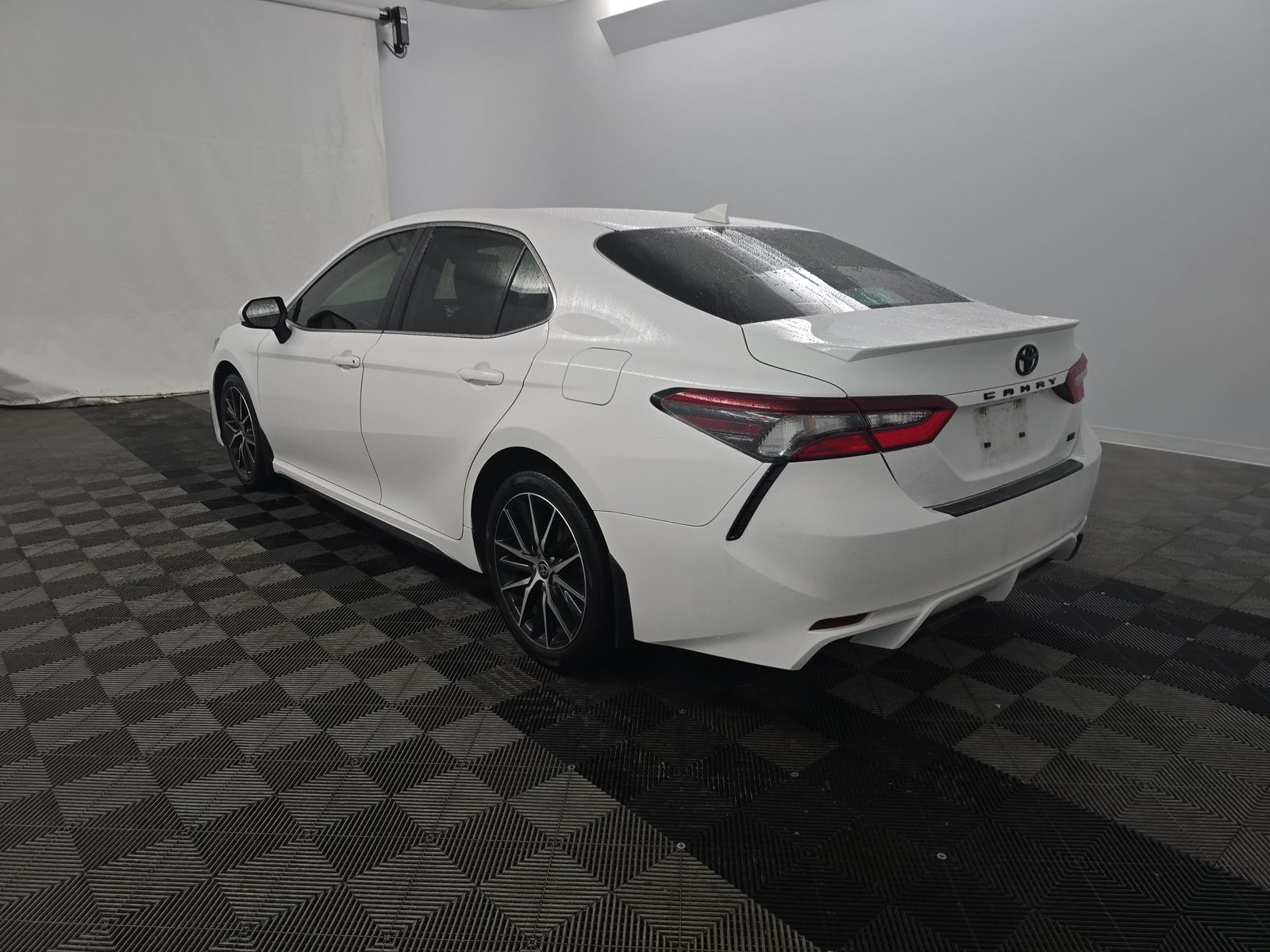 2024 Toyota Camry SE FWD