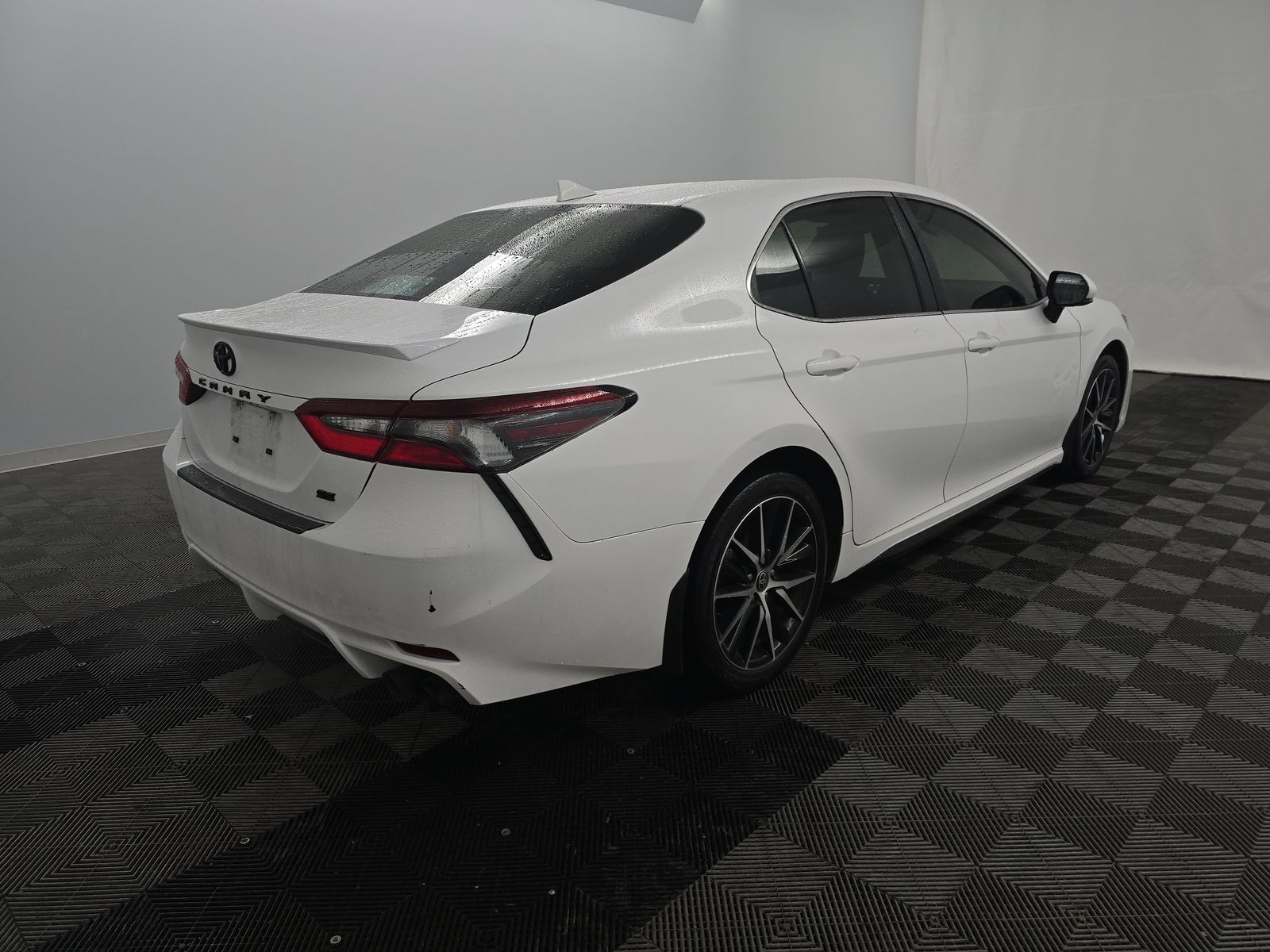 2024 Toyota Camry SE FWD