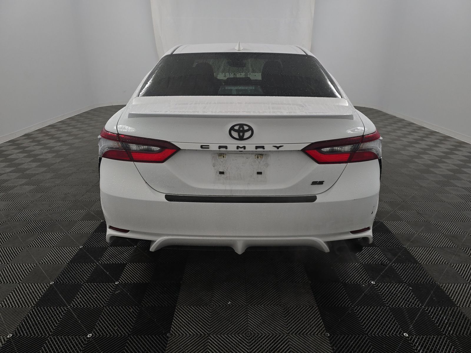 2024 Toyota Camry SE FWD