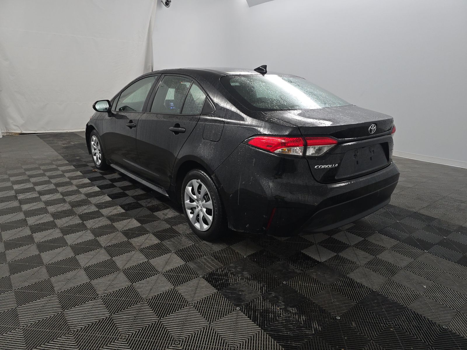 2023 Toyota Corolla LE FWD