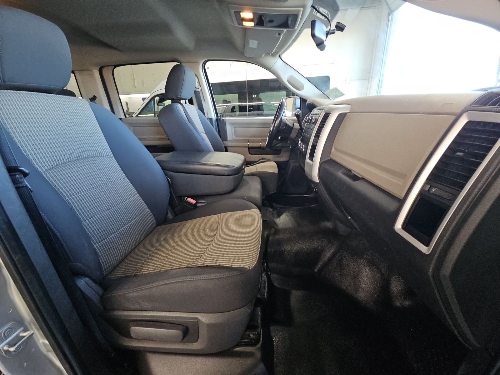 2010 Dodge Ram 3500 SLT AWD