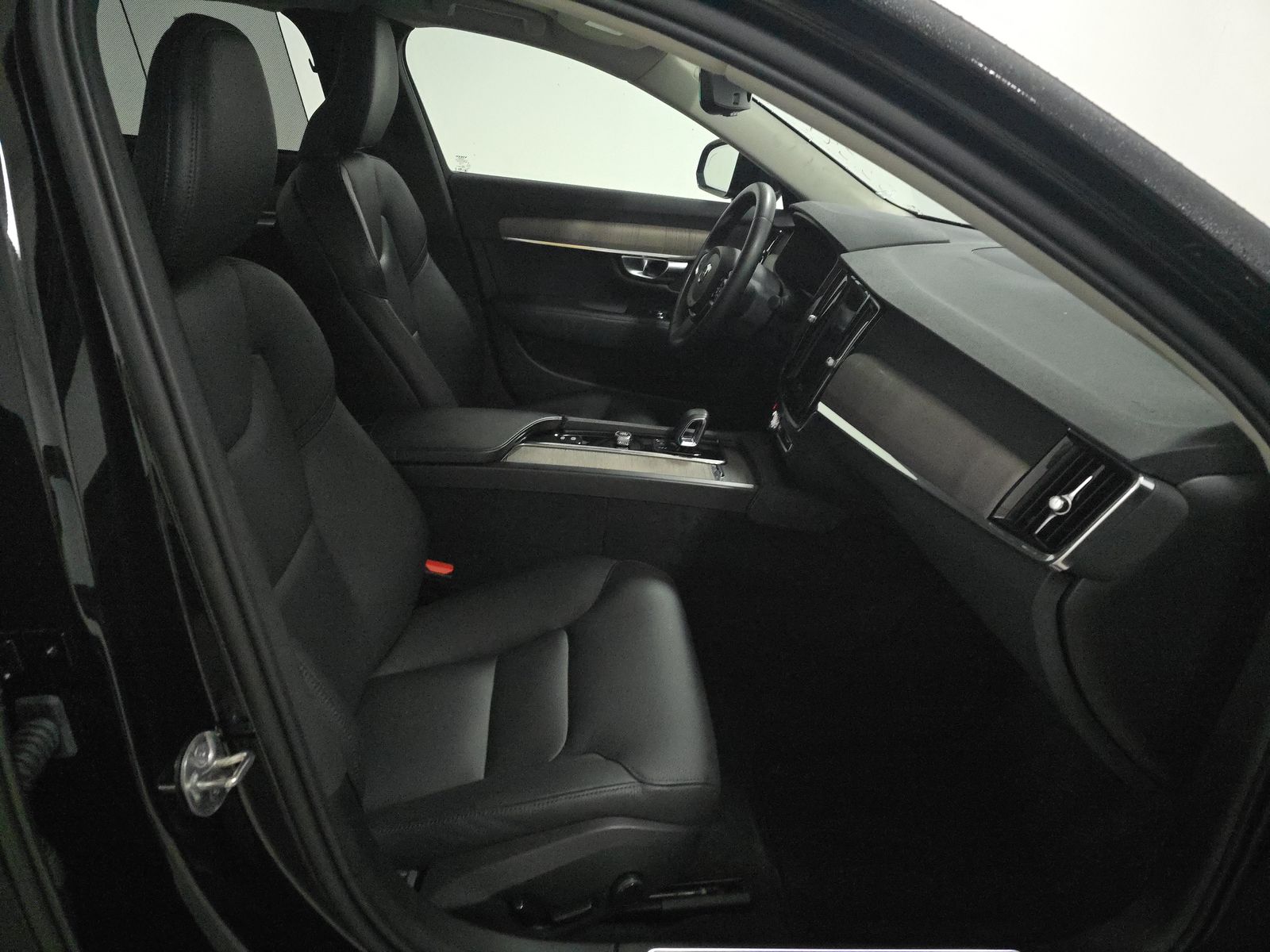 2023 Volvo S90 B6 Plus AWD