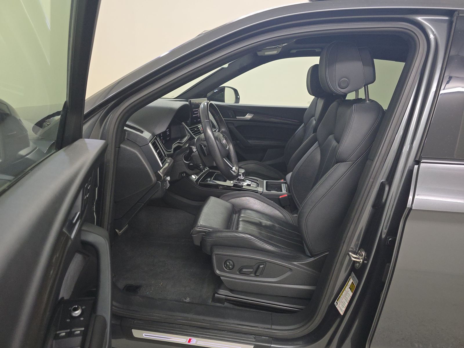 2023 Audi SQ5 Prestige AWD