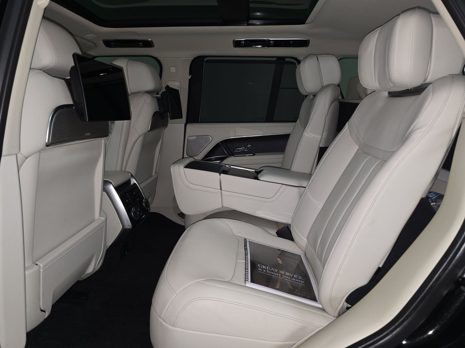 2024 Land Rover Range Rover Autobiography AWD