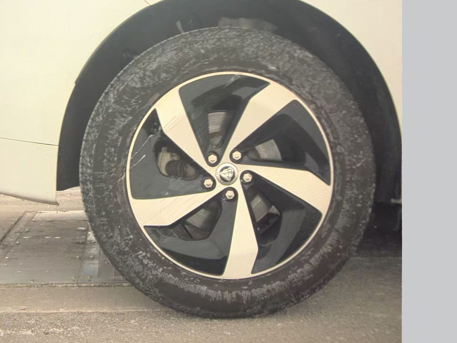 2024 Jaguar F-PACE P250 R-Dynamic S AWD