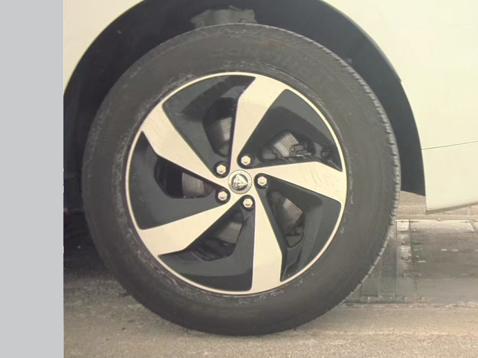 2024 Jaguar F-PACE P250 R-Dynamic S AWD