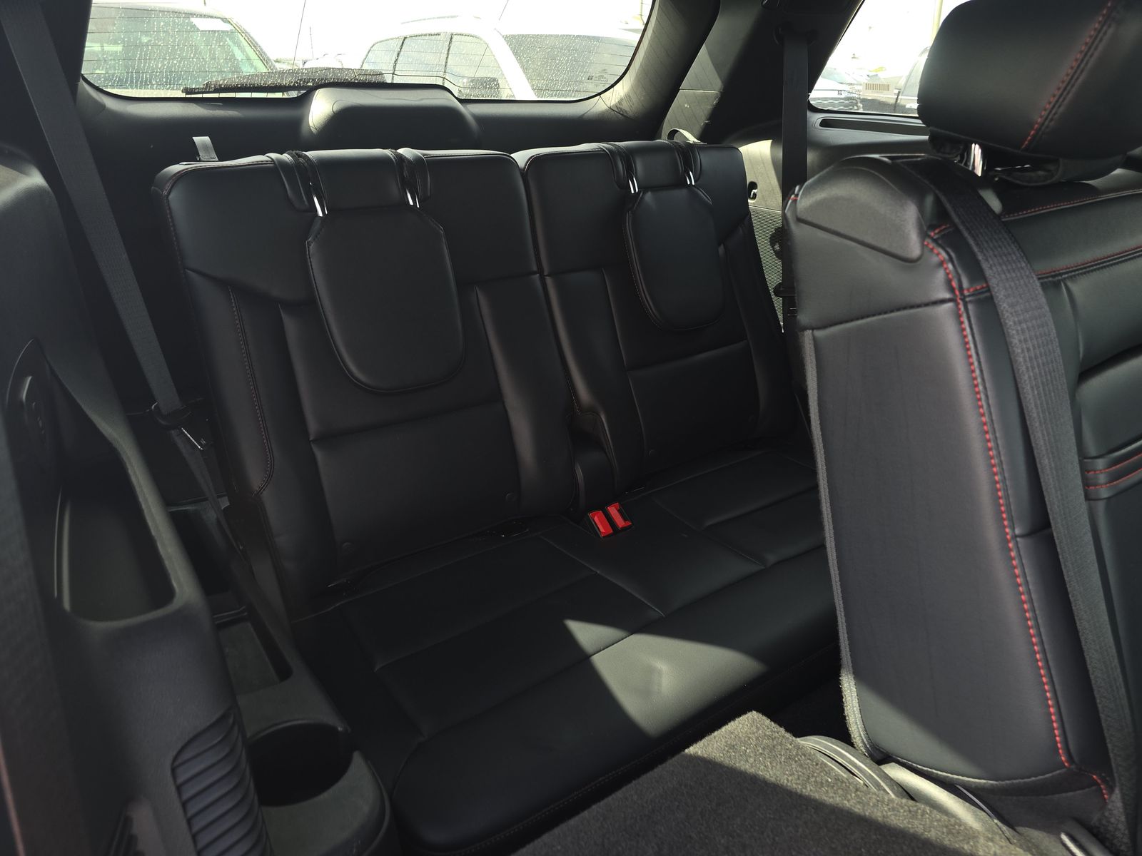 2025 Ford Explorer ST-Line AWD