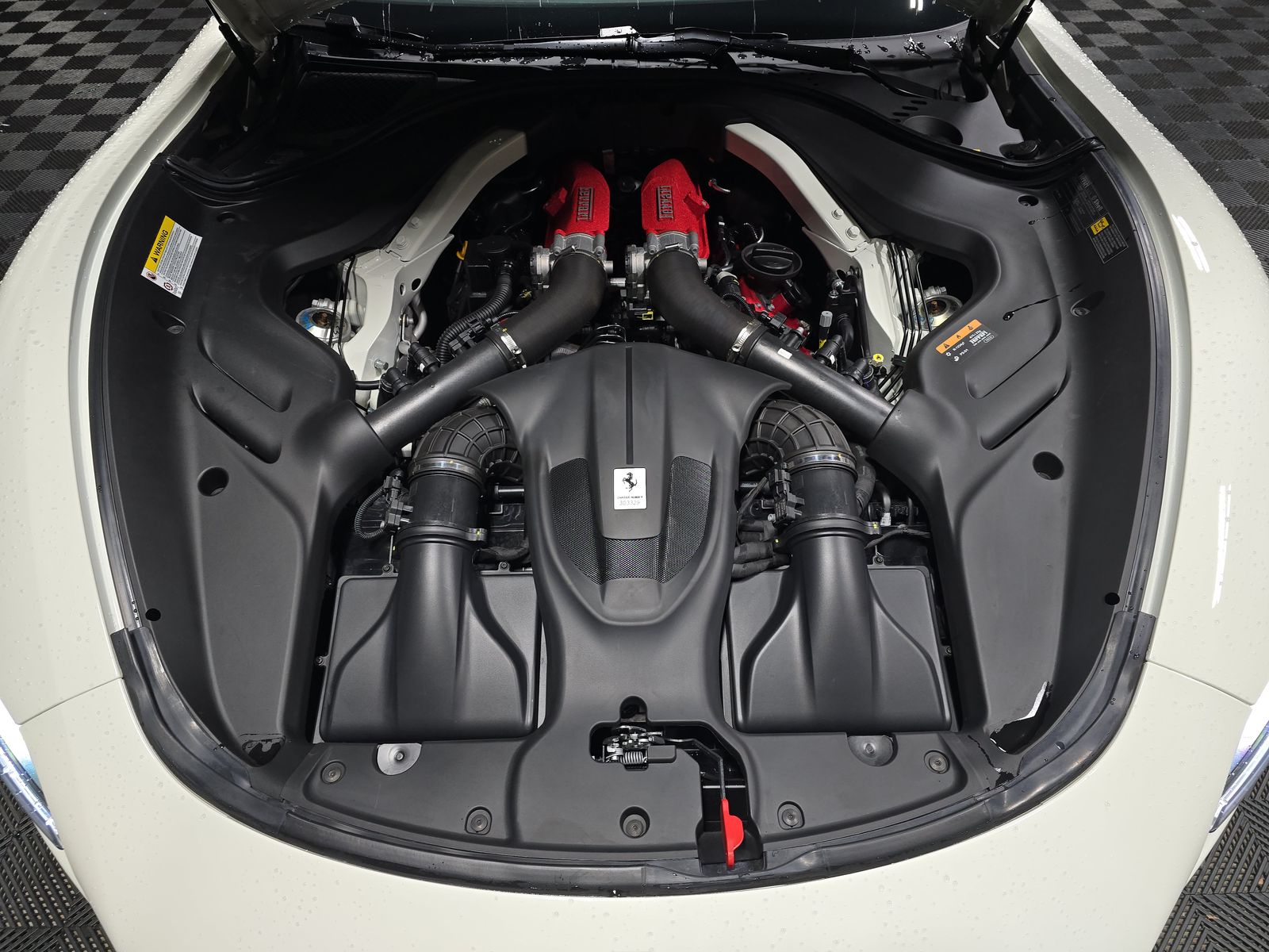 2024 Ferrari Roma Base RWD