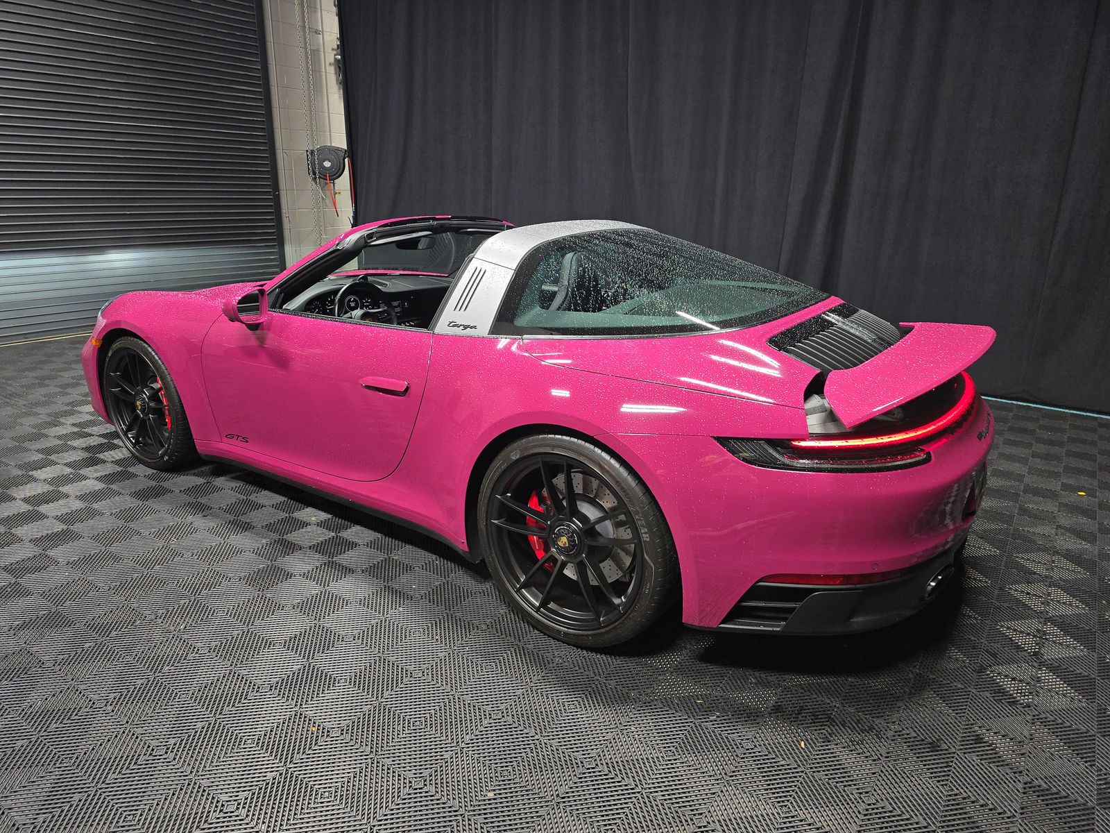 2024 Porsche 911 4 GTS Targa AWD