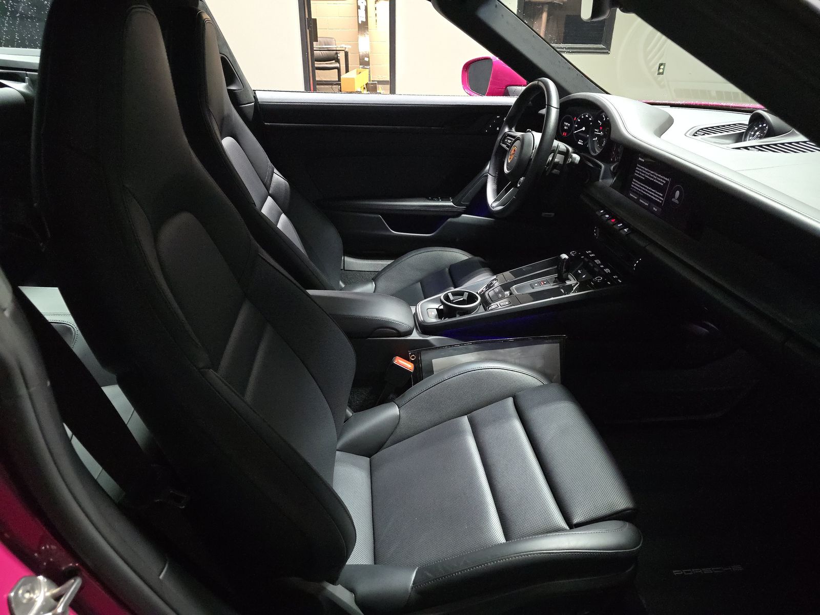 2024 Porsche 911 4 GTS Targa AWD