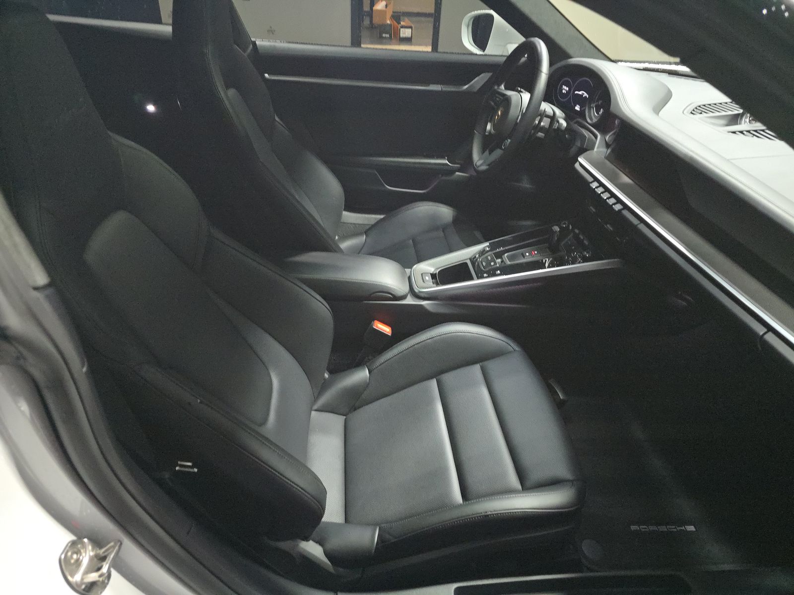 2025 Porsche 911 Turbo S AWD