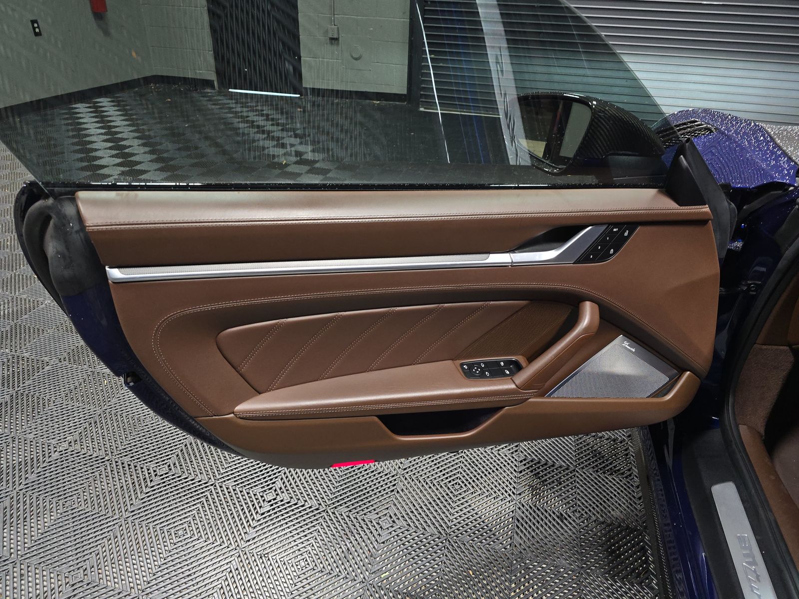 2022 Porsche 911 Turbo S AWD