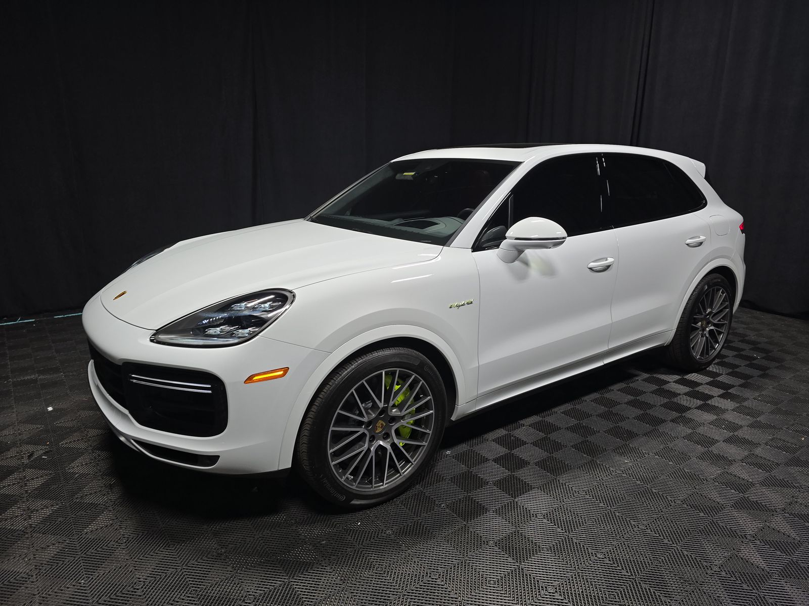 2023 Porsche Cayenne E-Hybrid Turbo S AWD