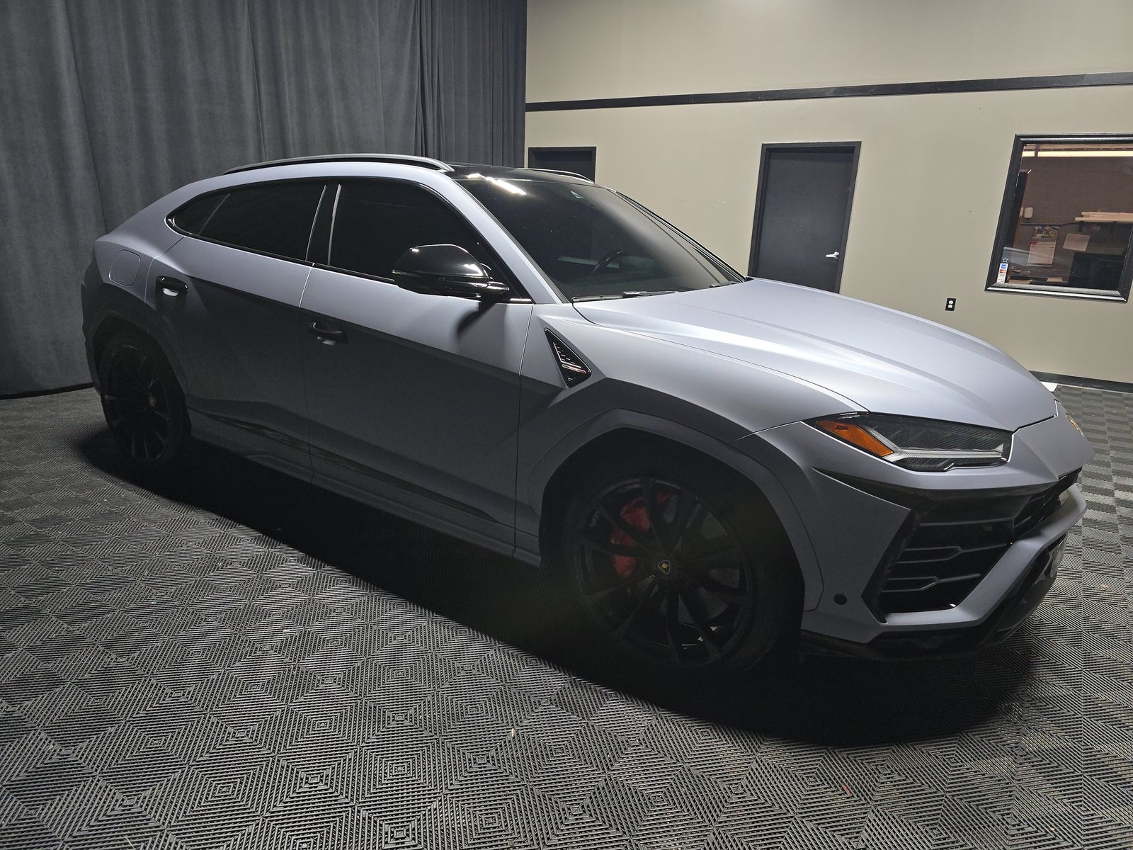 2019 Lamborghini Urus Base AWD
