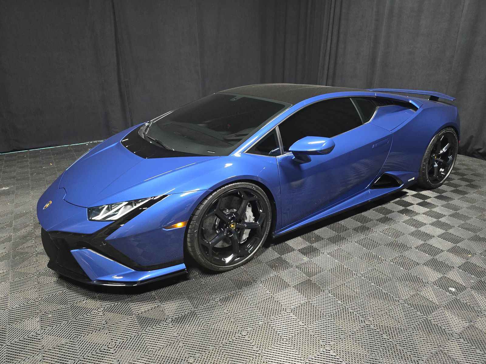 2024 Lamborghini Huracan Tecnica RWD