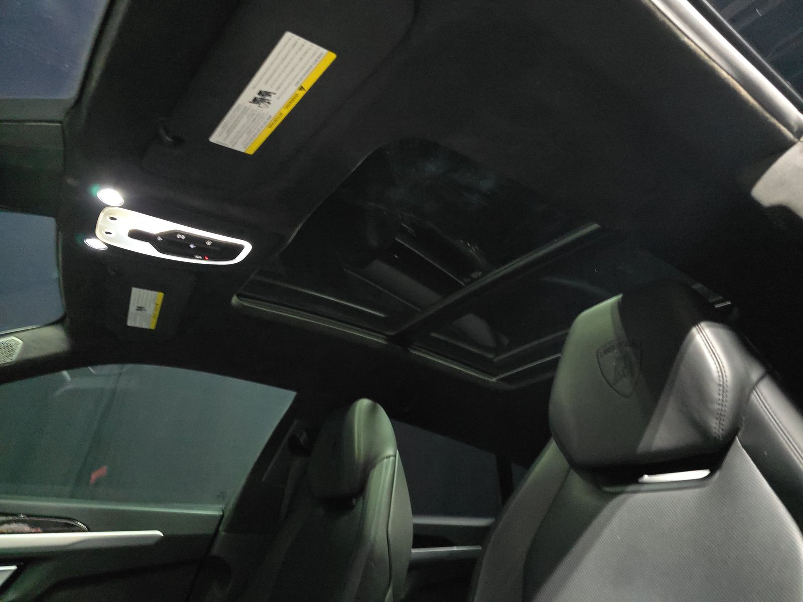 2019 Lamborghini Urus Base AWD