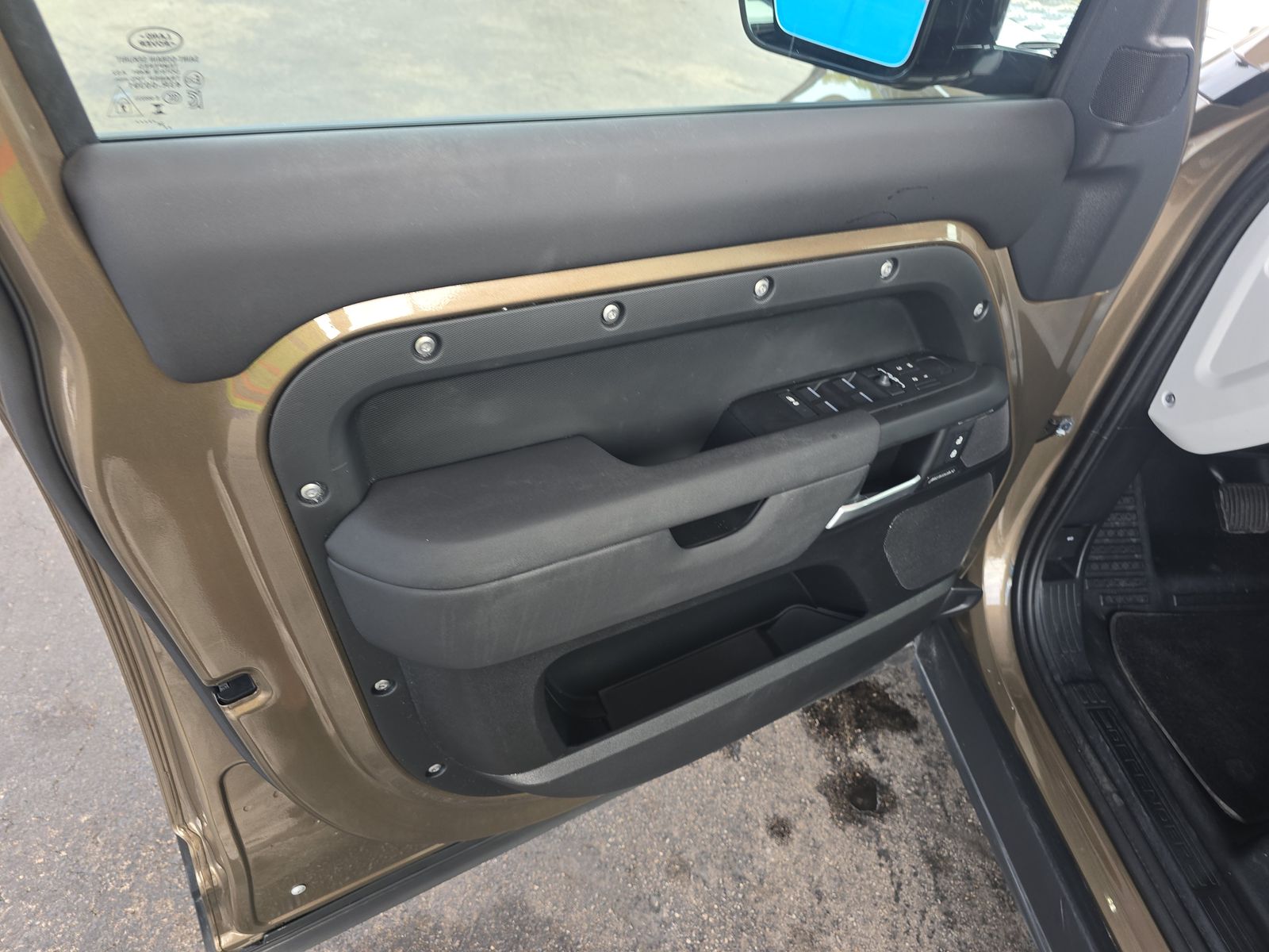 2025 Land Rover Defender 110 S AWD