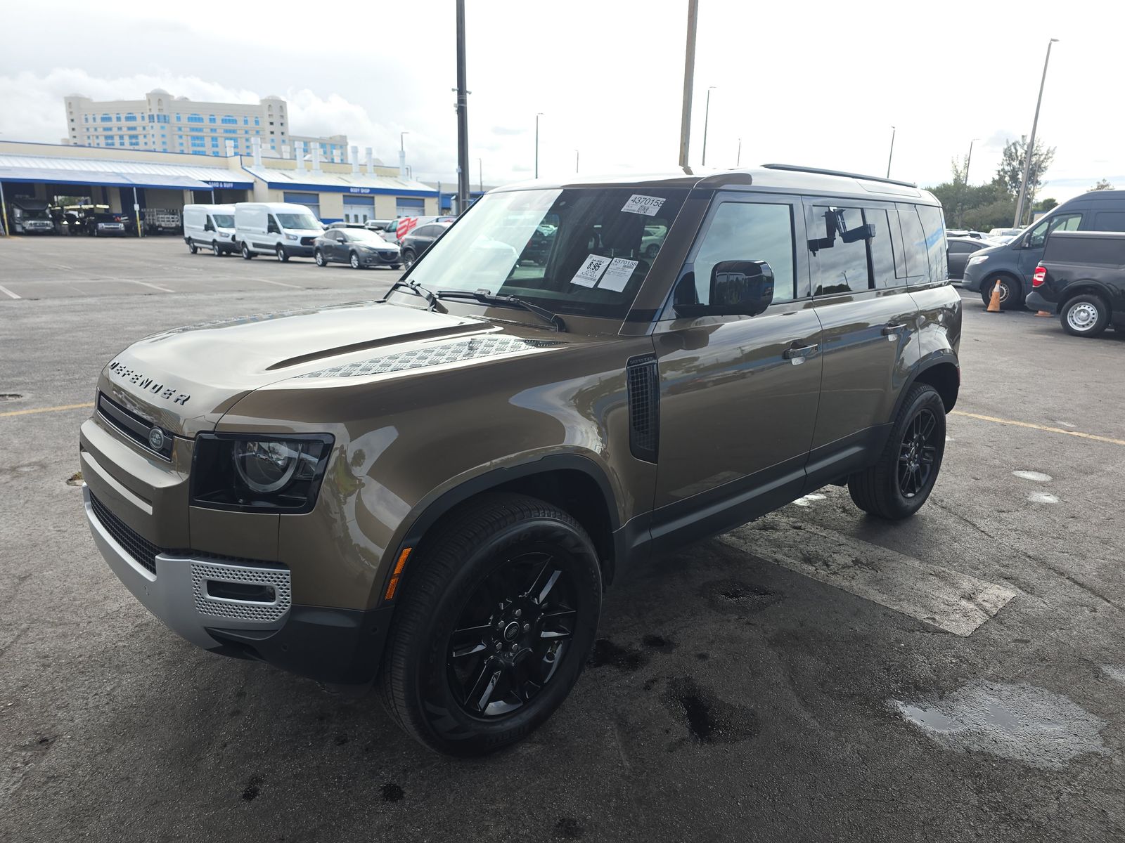 2025 Land Rover Defender 110 S AWD