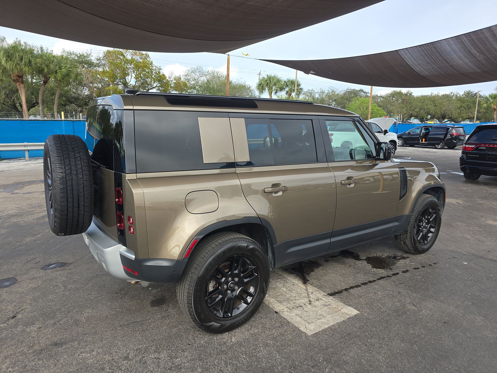 2025 Land Rover Defender 110 S AWD