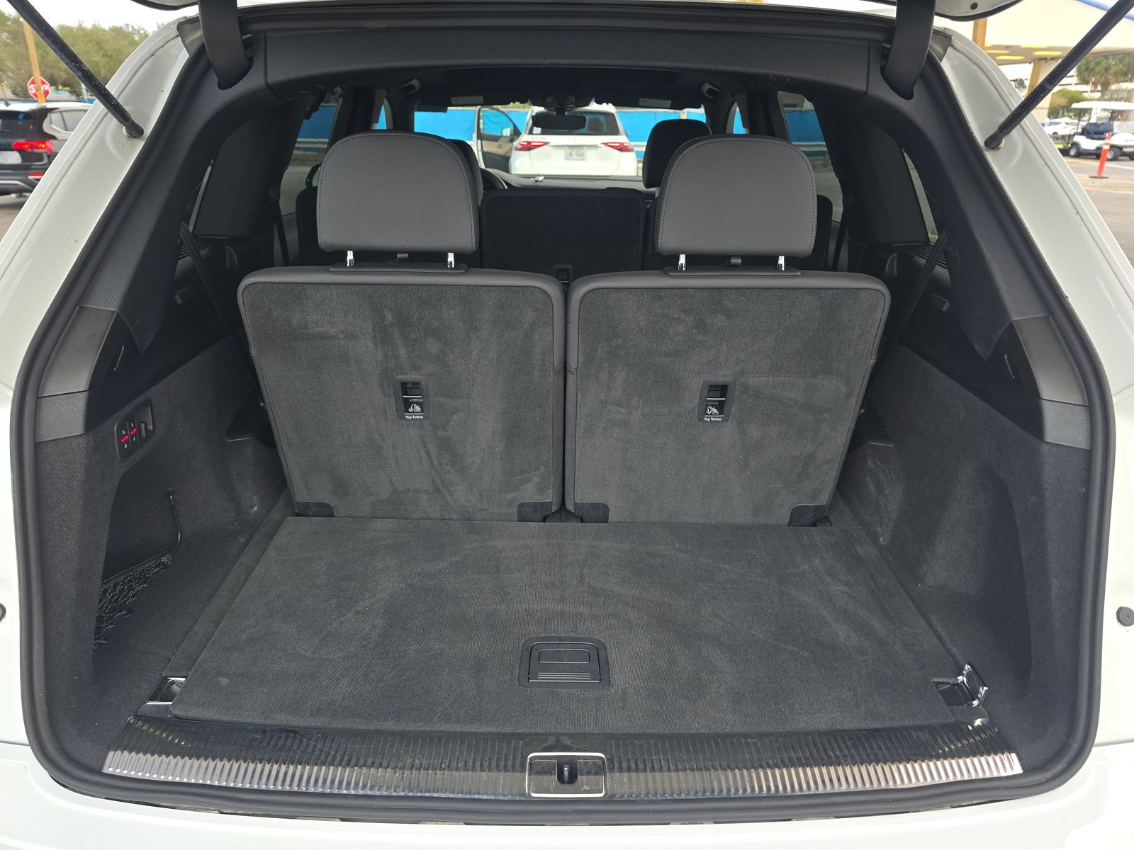 2025 Audi Q7 Premium Plus AWD