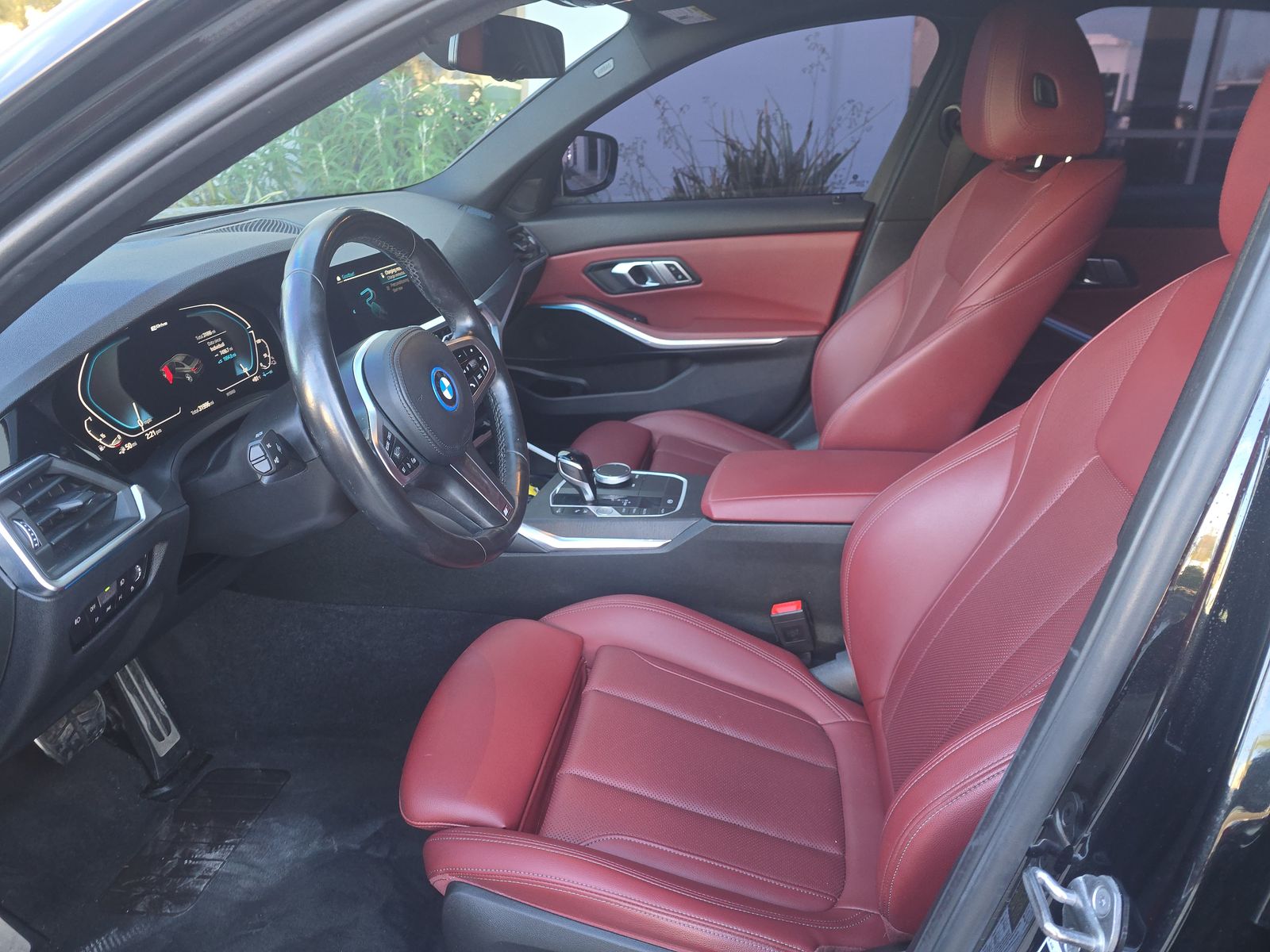 2022 BMW 3 Series 330e RWD