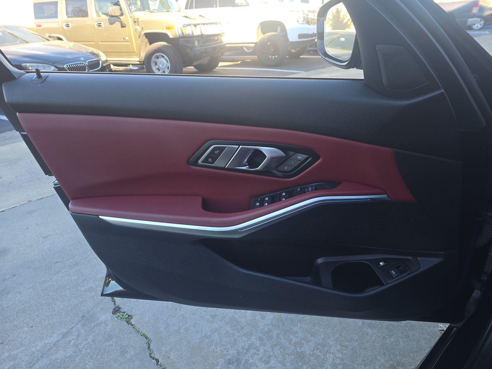 2022 BMW 3 Series 330e RWD