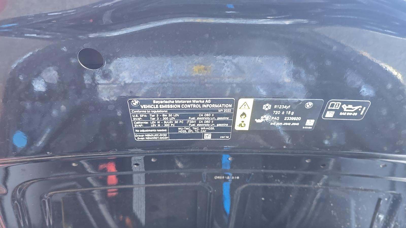 2022 BMW 3 Series 330e RWD