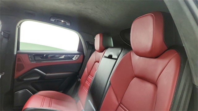 2024 Porsche Cayenne Turbo GT AWD