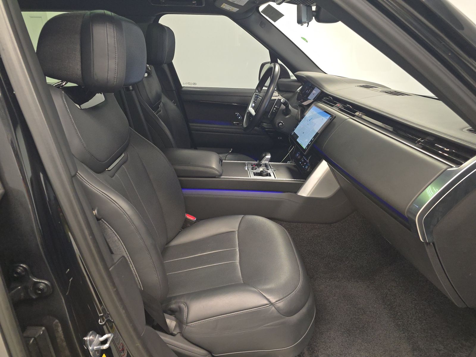 2023 Land Rover Range Rover SV LWB AWD