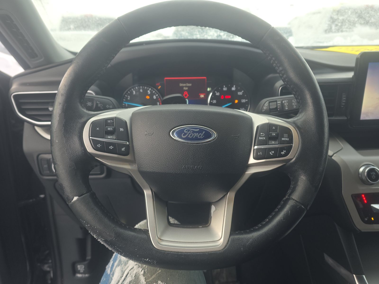 2023 Ford Explorer XLT AWD