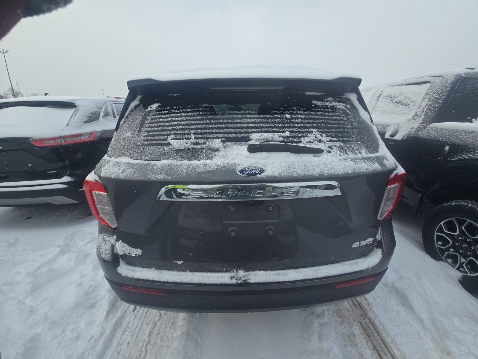 2023 Ford Explorer XLT AWD