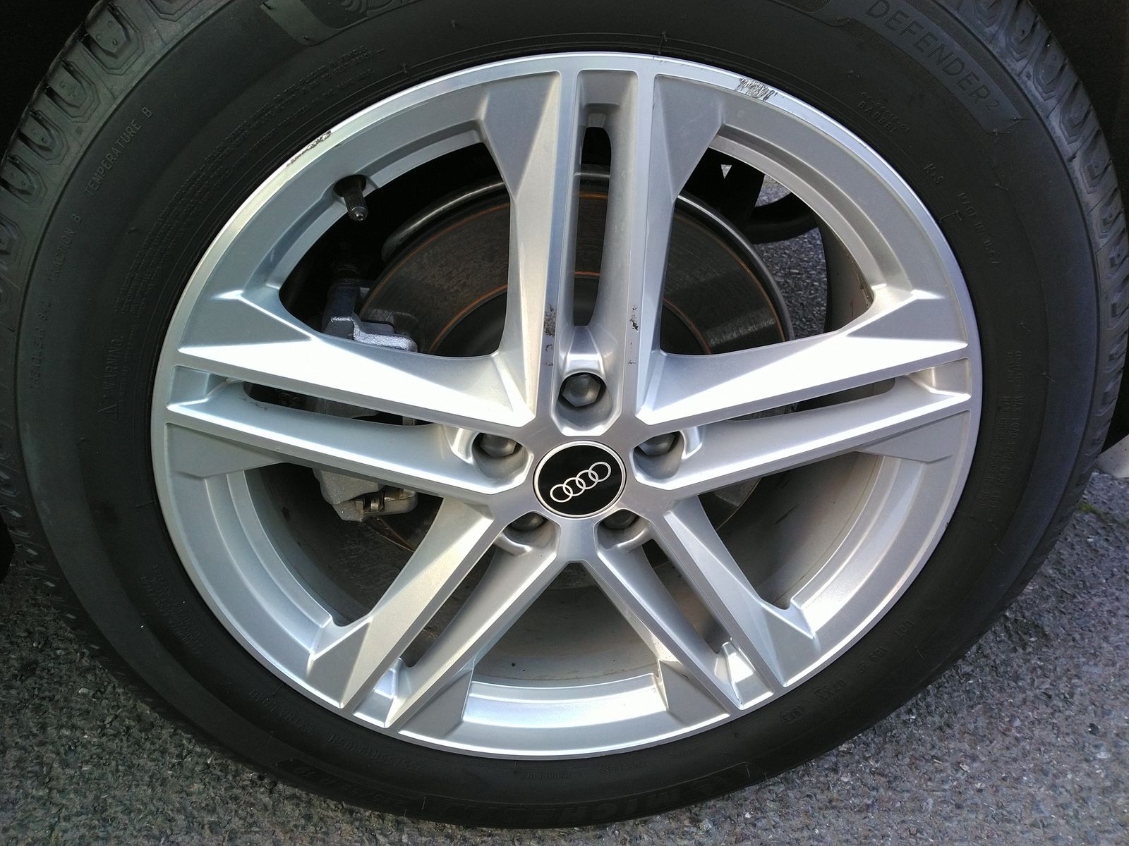 2022 Audi Q5 e Plug-In Hybrid S line Premium FWD