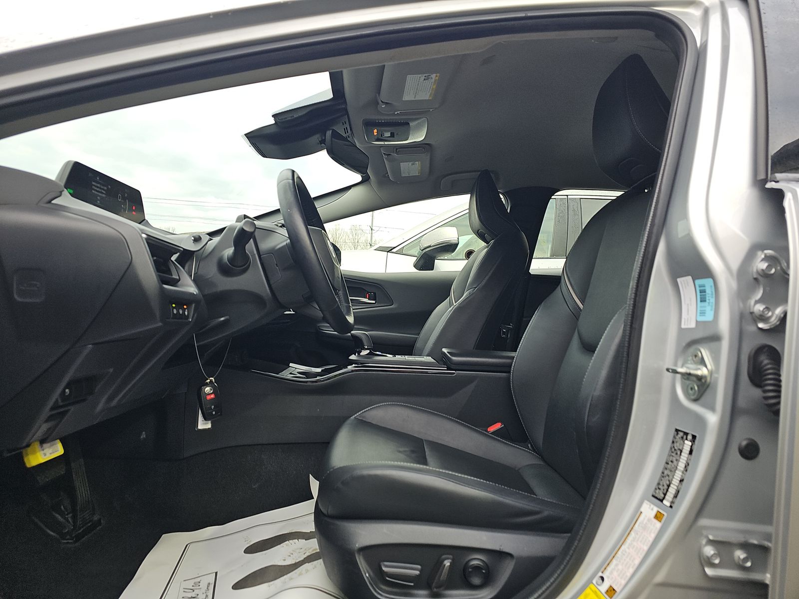 2023 Toyota Prius XLE FWD