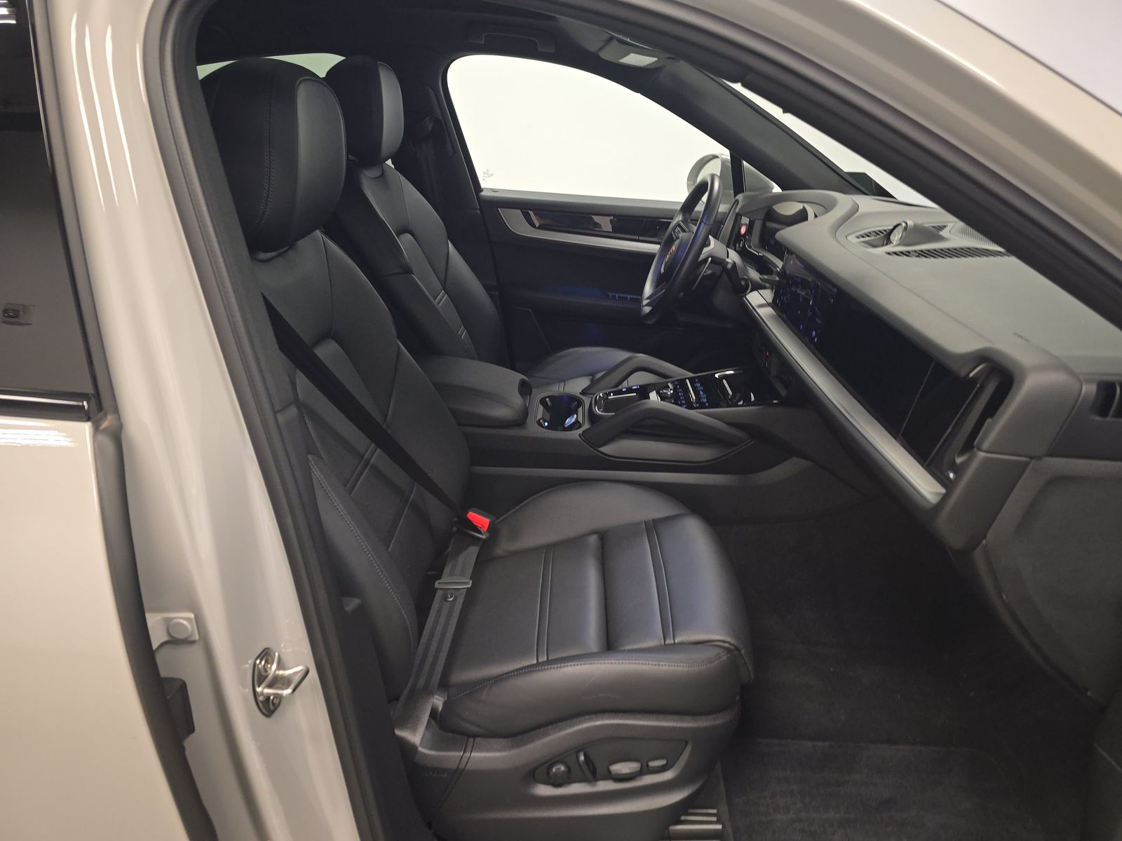 2024 Porsche Cayenne S AWD