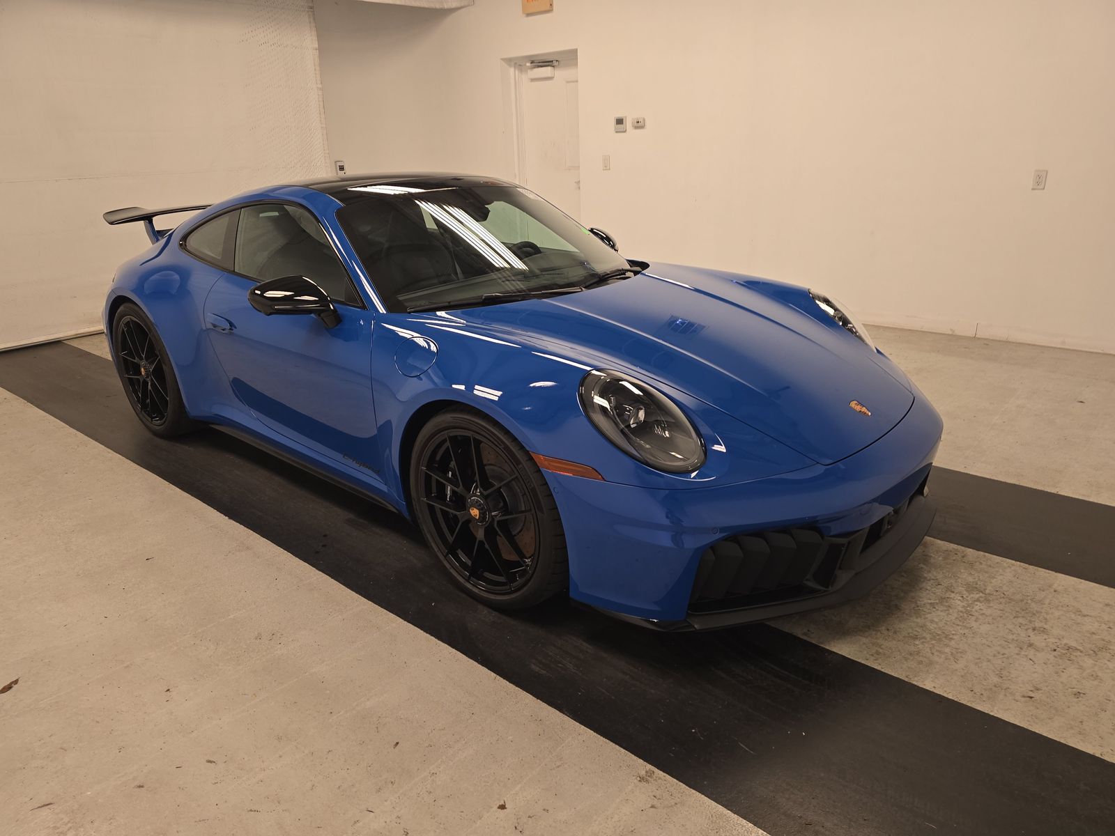 2025 Porsche 911 Carrera GTS RWD