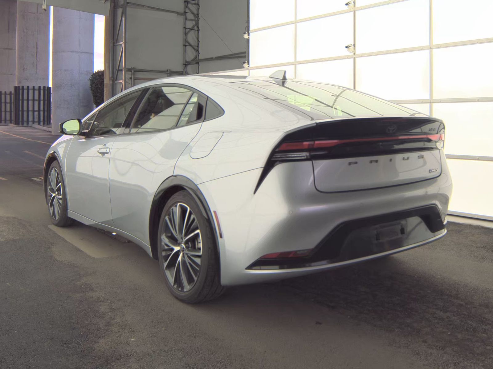 2023 Toyota Prius XLE FWD