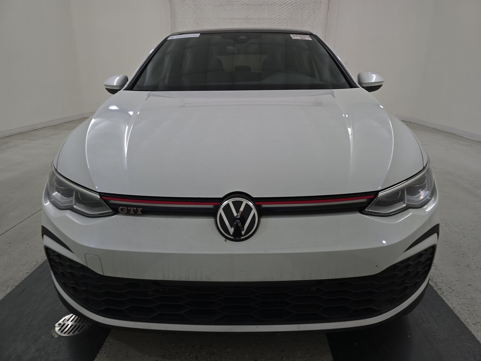 2023 Volkswagen Golf GTI 2.0T SE FWD