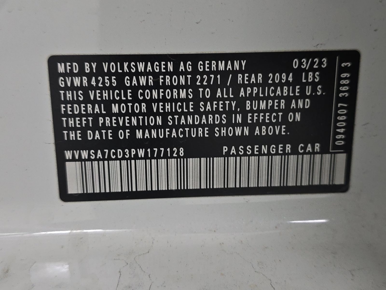 2023 Volkswagen Golf GTI 2.0T SE FWD