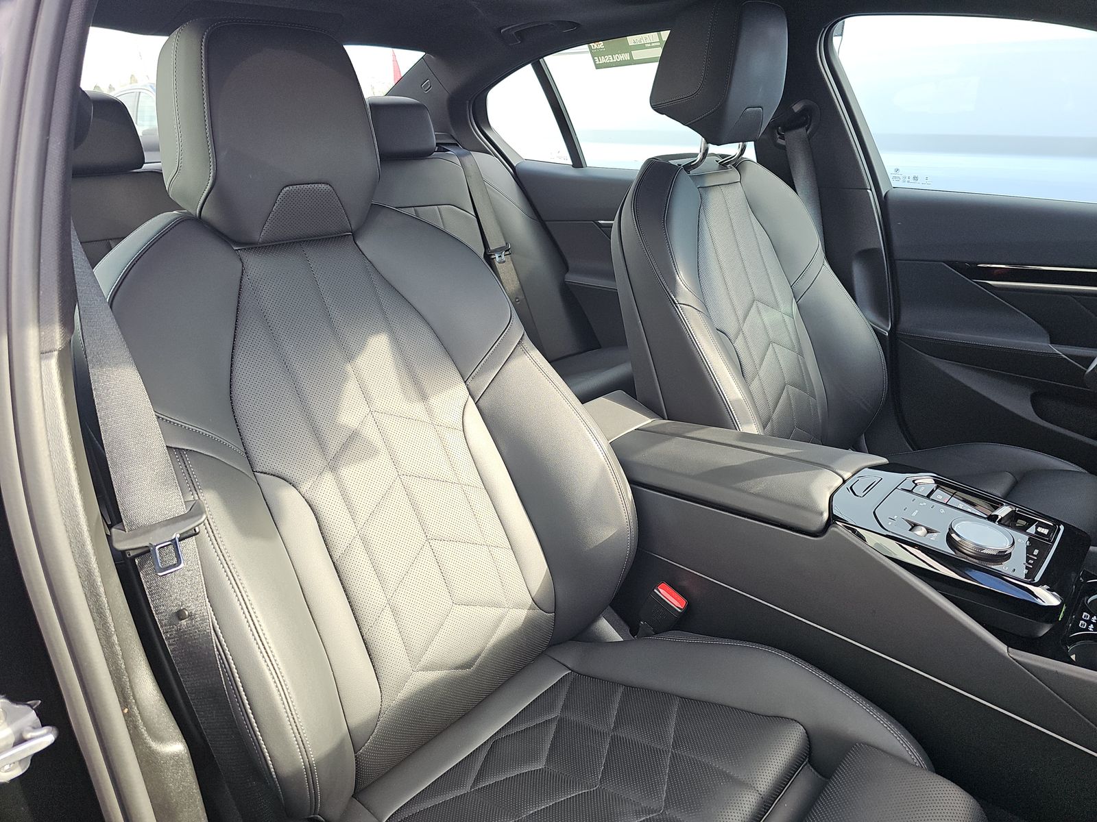 2025 BMW 5 Series 530i xDrive AWD