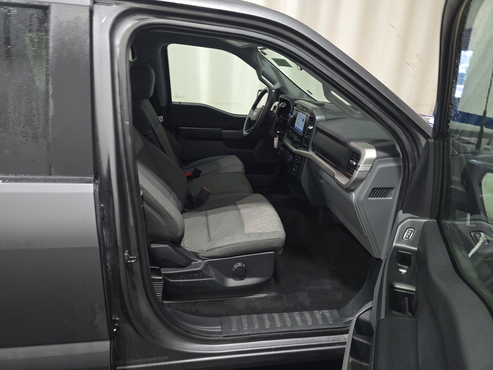 2022 Ford F-150 XLT AWD