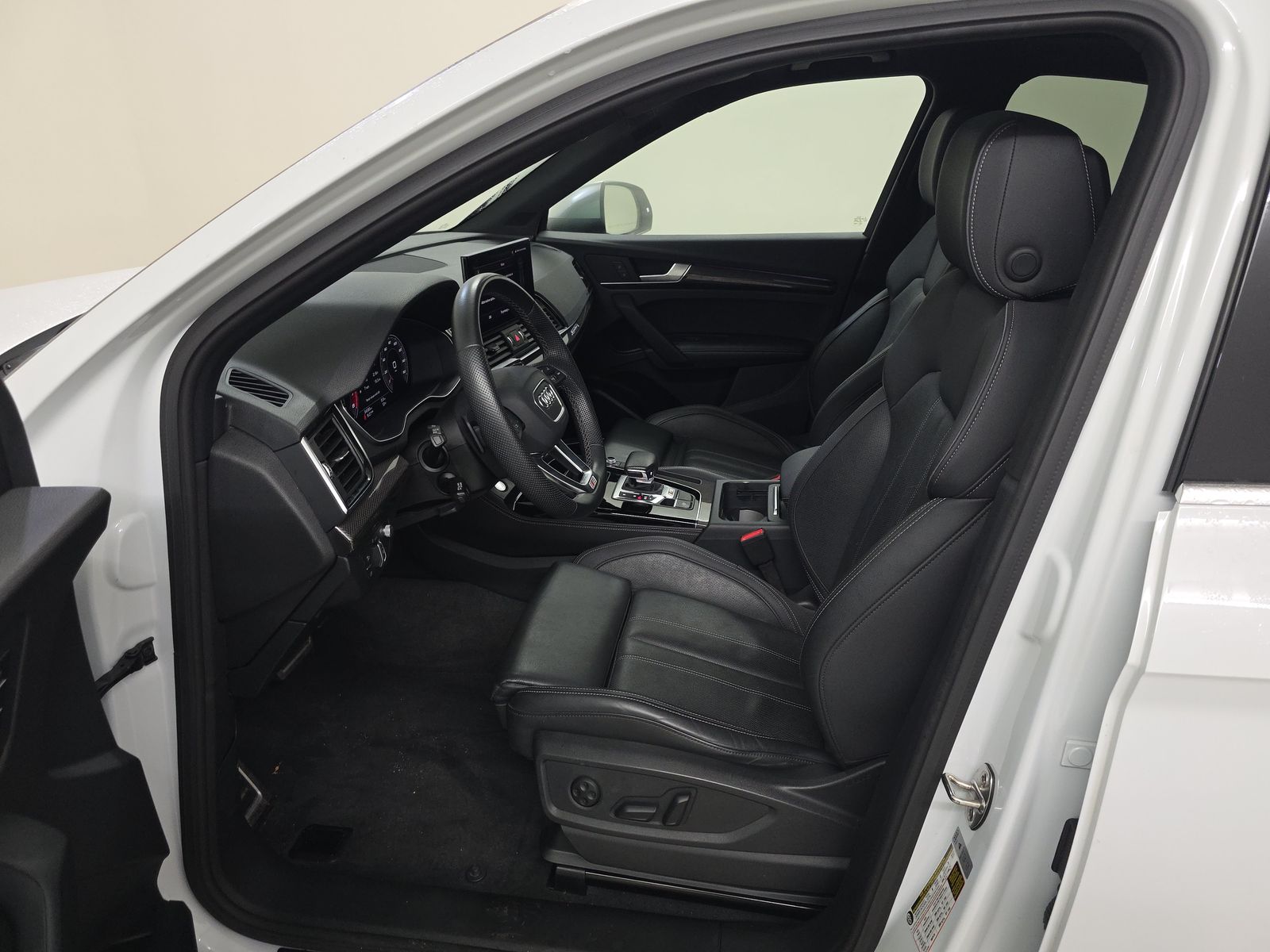 2022 Audi SQ5 Prestige AWD