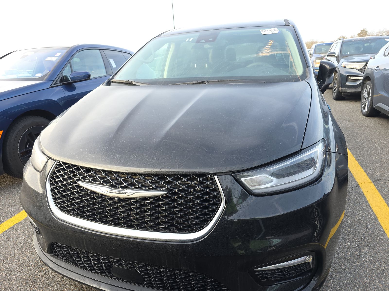 2024 Chrysler Pacifica Hybrid Select FWD