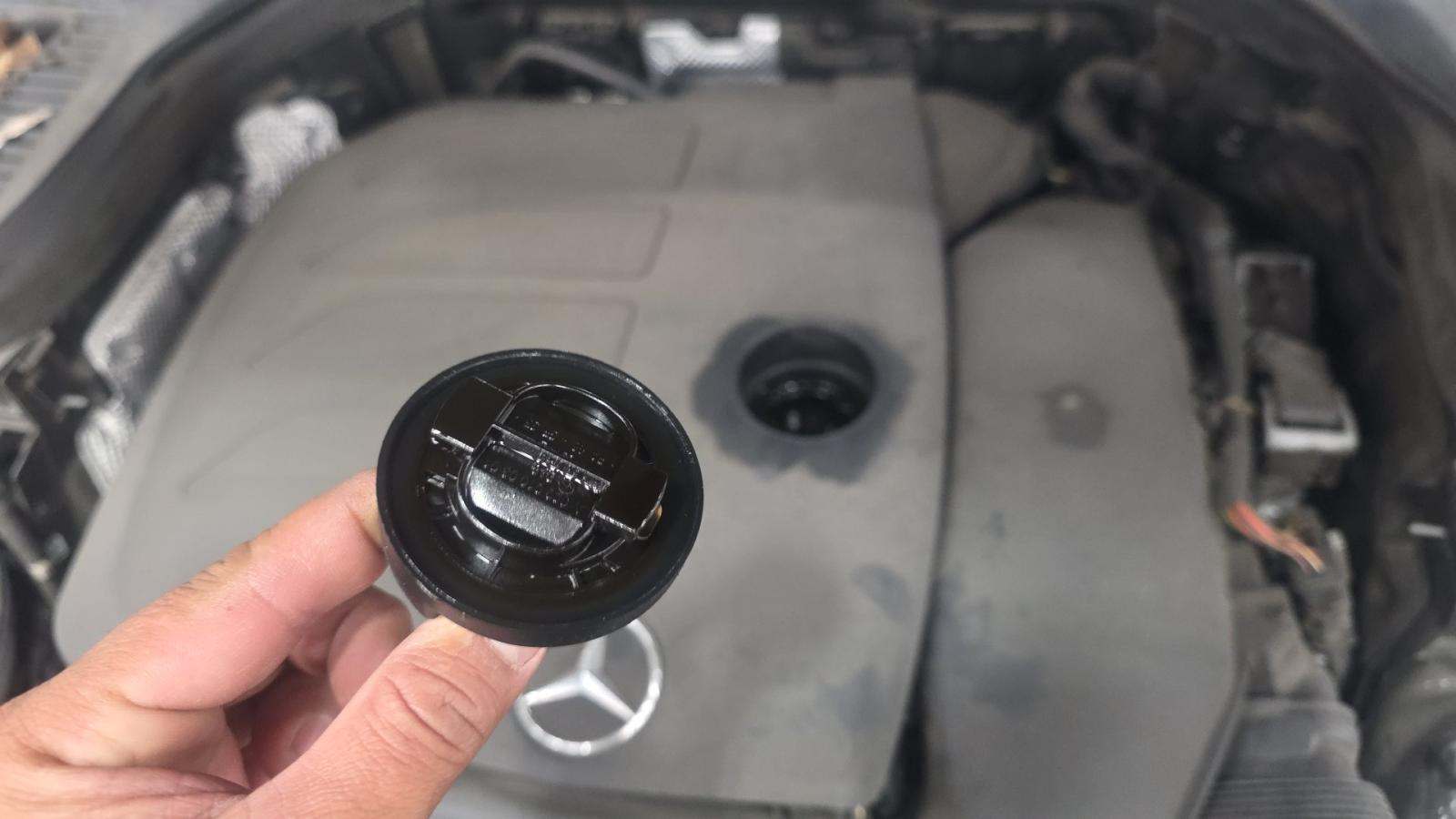 2022 Mercedes-Benz GLC GLC 300 RWD