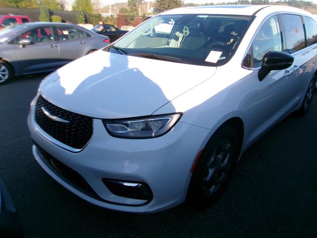 2024 Chrysler Pacifica Limited FWD