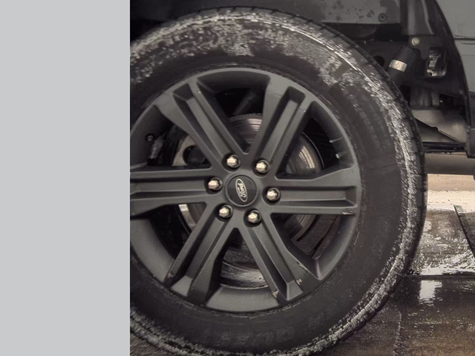 2023 Ford F-150 Hybrid Lariat AWD