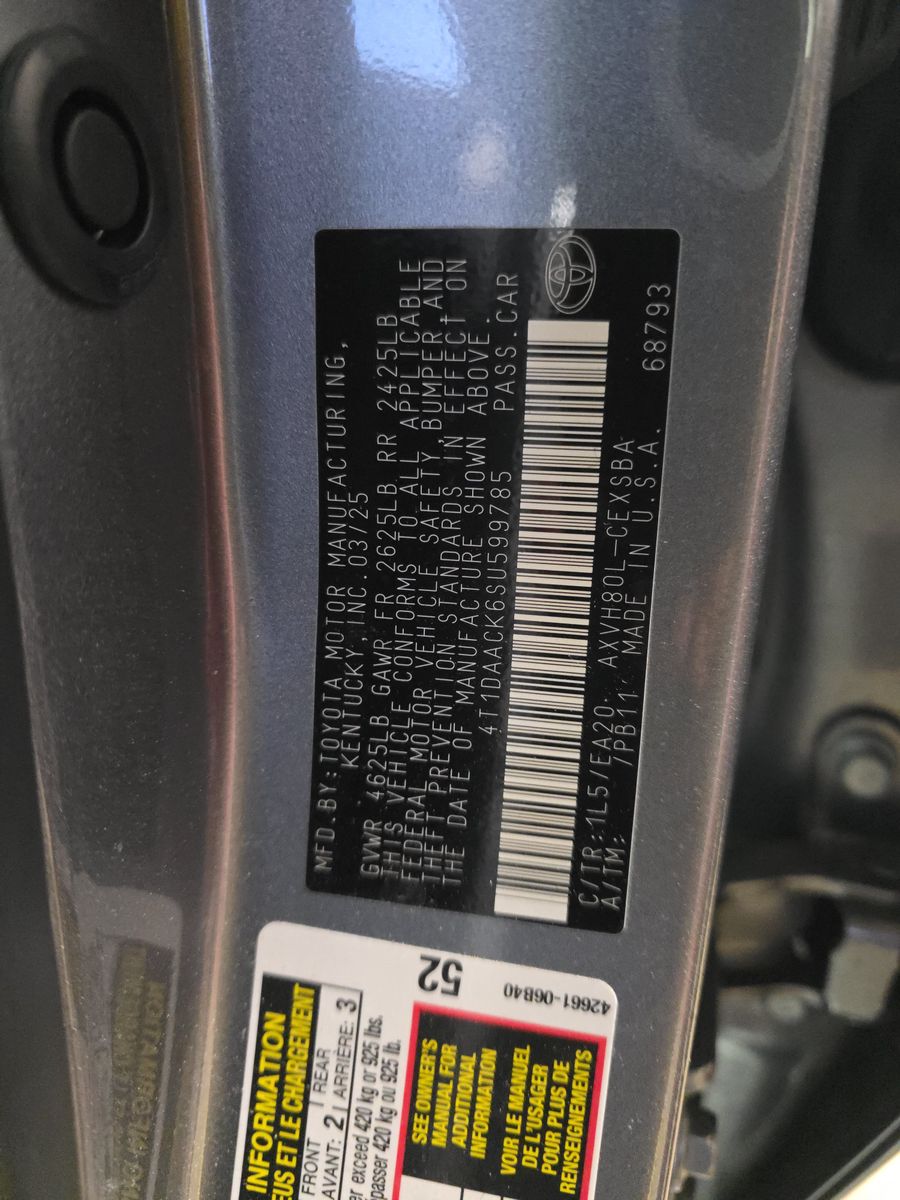 2025 Toyota Camry SE FWD