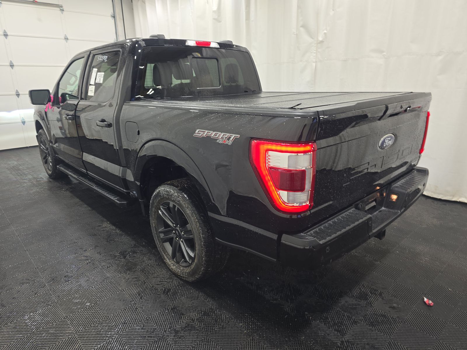 2023 Ford F-150 Lariat AWD