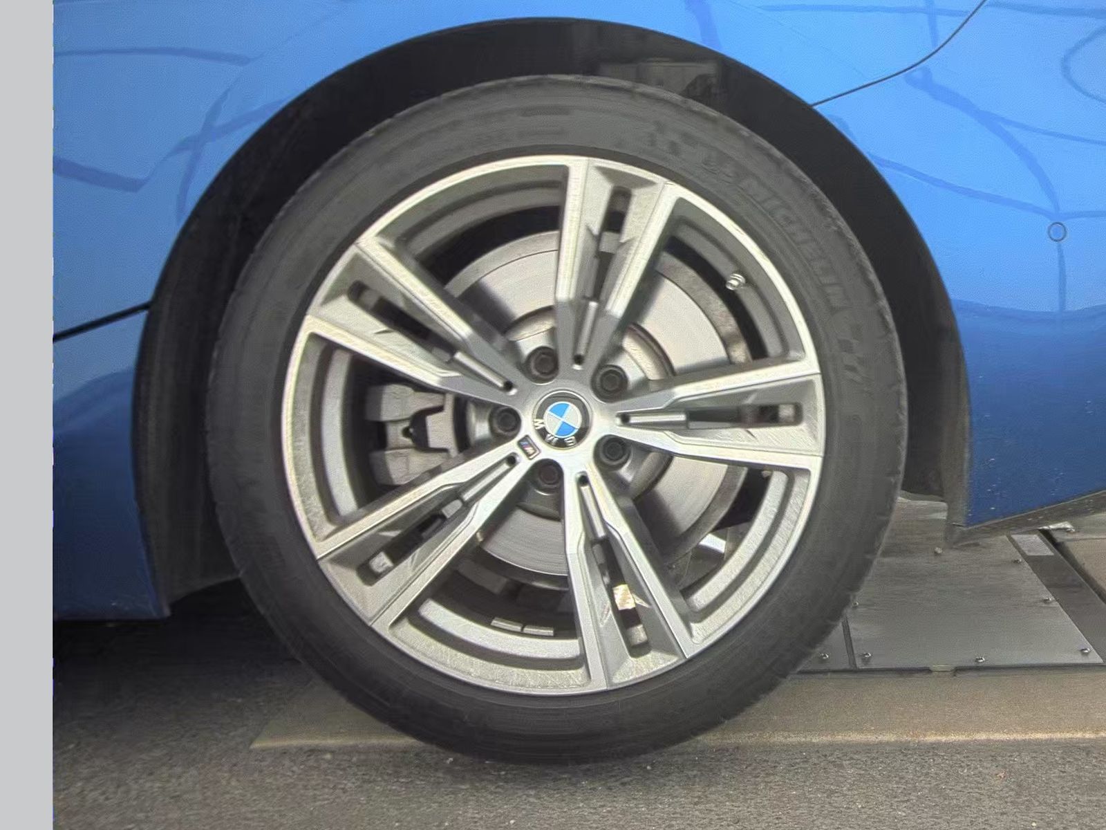 2025 BMW Z4 sDrive30i RWD